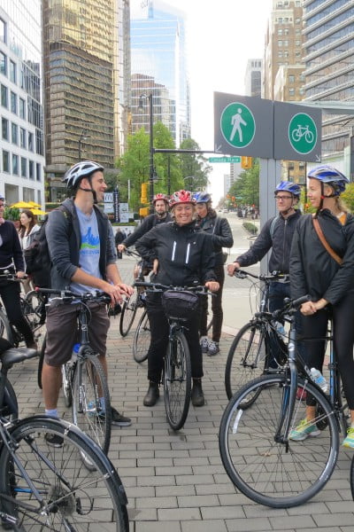 Kod besöker Vancouver och Chicago