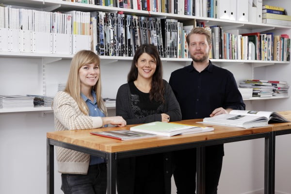 Kod förstärker med tre arkitekter