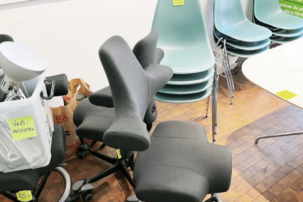 Möbler till Stadsmissionen